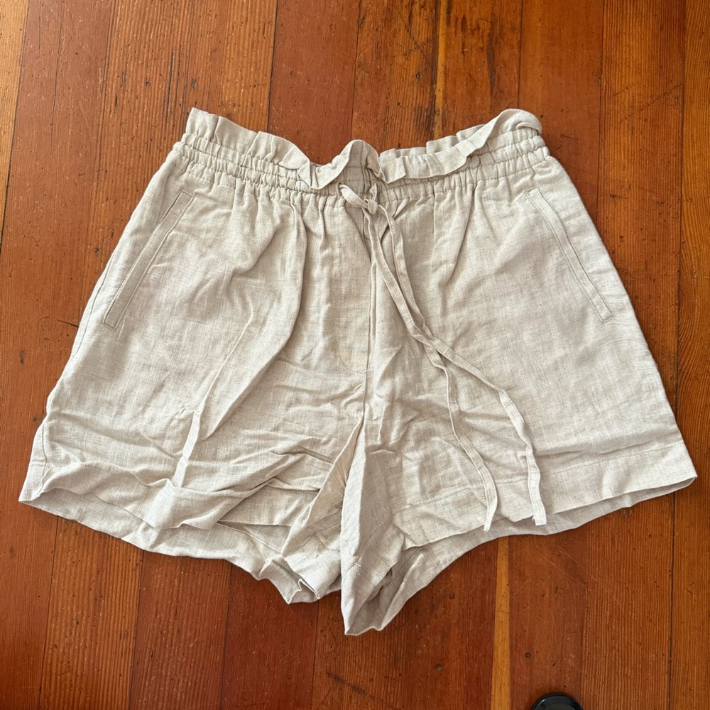 H&M linen paper bag high waisted shorts sz M